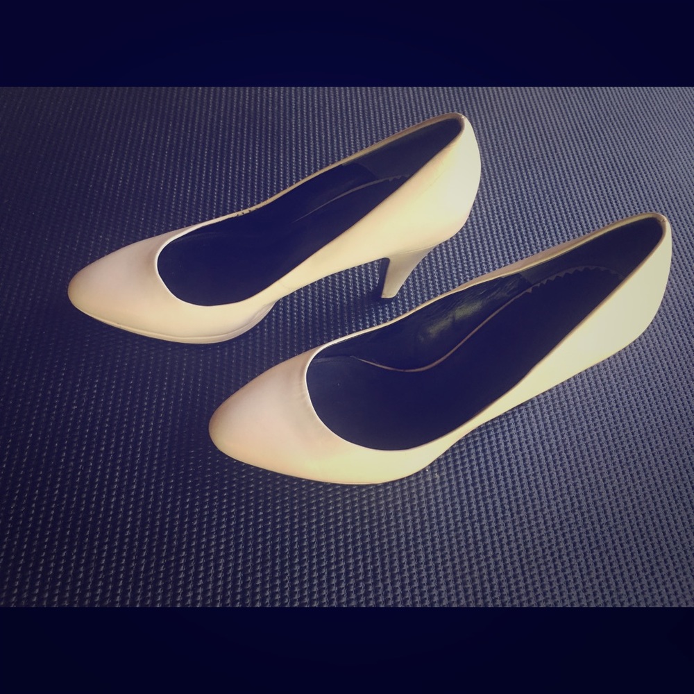 ZARA Cream heels